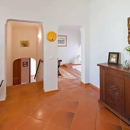 Sleeps 10 With Wifi Villa Mato Porcas